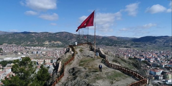 Osmancık'ta 10 Kurumda İ̇stiklal Marşı Okundu