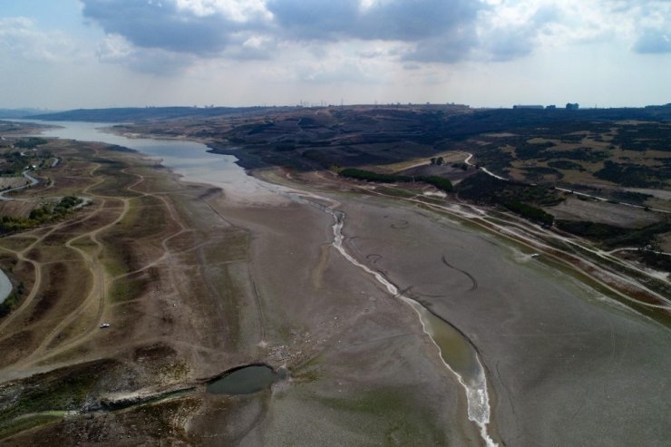 Sazlıdere Barajı’nda Korkutan Görüntü, Su Seviyesi Yüzde 5’e Düştü