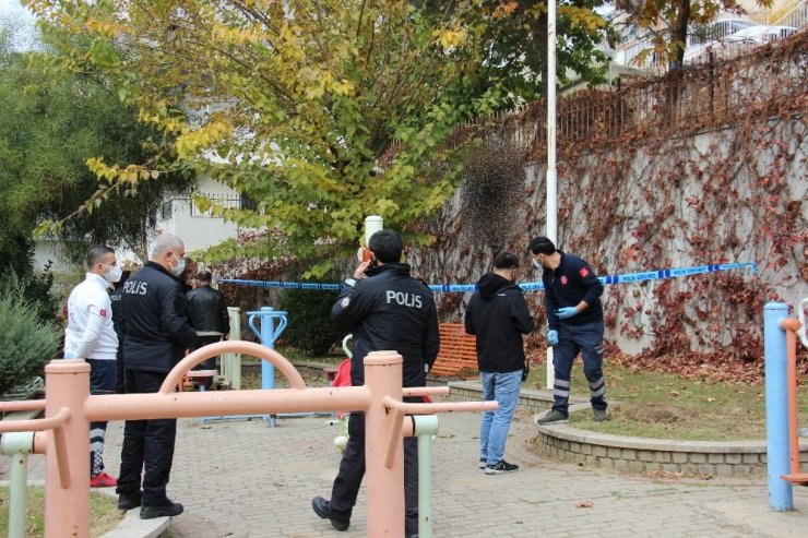 Aydın’da Bir Kişi Parkta Ölü Bulundu