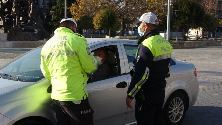 Uşak’ta Korona Denetimleri Hız Kesmeden Devam Ediyor