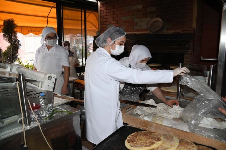 Kuşadası Belediyesi Gıda İşletmelerine Yönelik Denetimleri Arttırdı