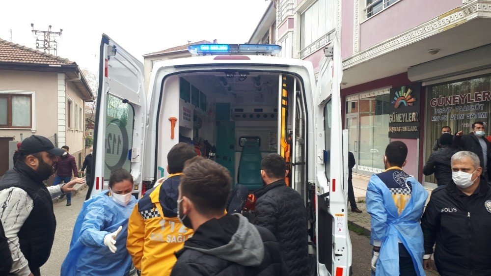 Sakarya’da Alacak-verecek Meselesinde Kan Aktı: 4 Yaralı