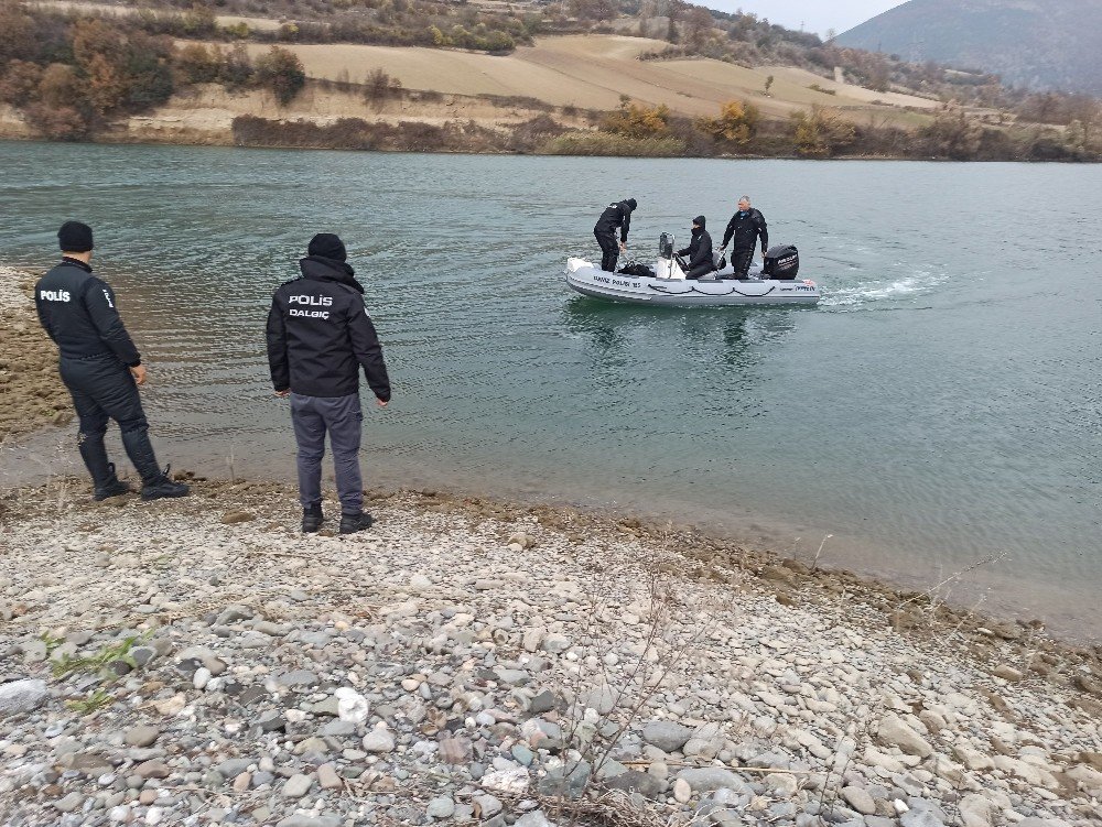 Köprüden Atlayan Kadının Cansız Bedenine Ulaşıldı