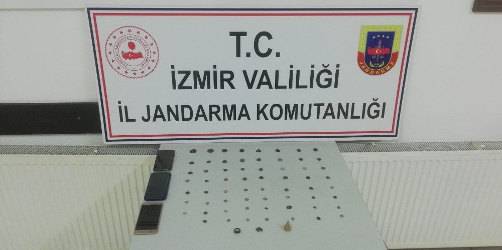 İzmir’de Tarihi Eser Kaçakçılığı Operasyonu: 3 Şüpheli Yakalandı