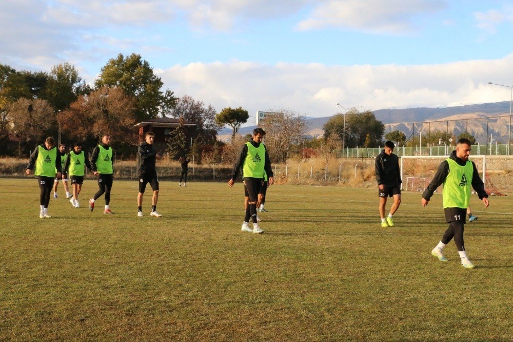 İnegölspor Maçında Hedef Mutlak Galibiyet