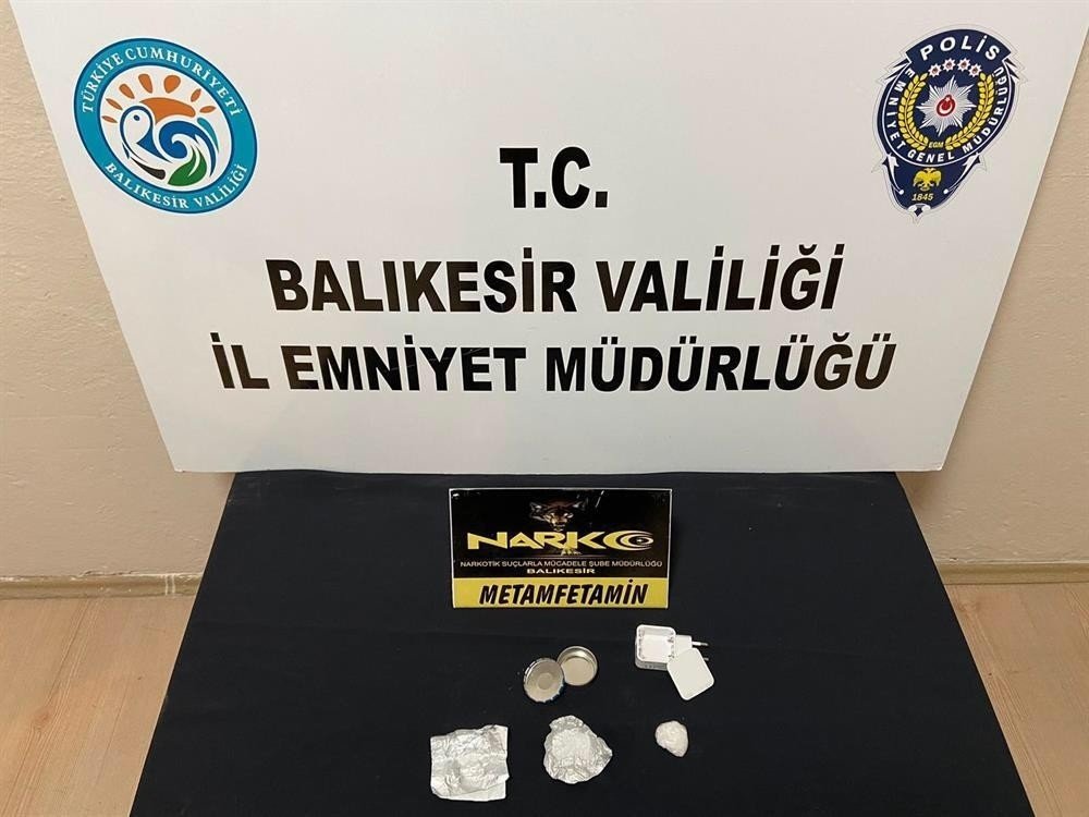 Balıkesir’de 12 Şüpheli Şahsa Uyuşturucu Operasyonu