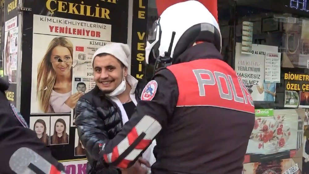 Alkollü Şehir Magandası, Polisi Bile Şaşırttı