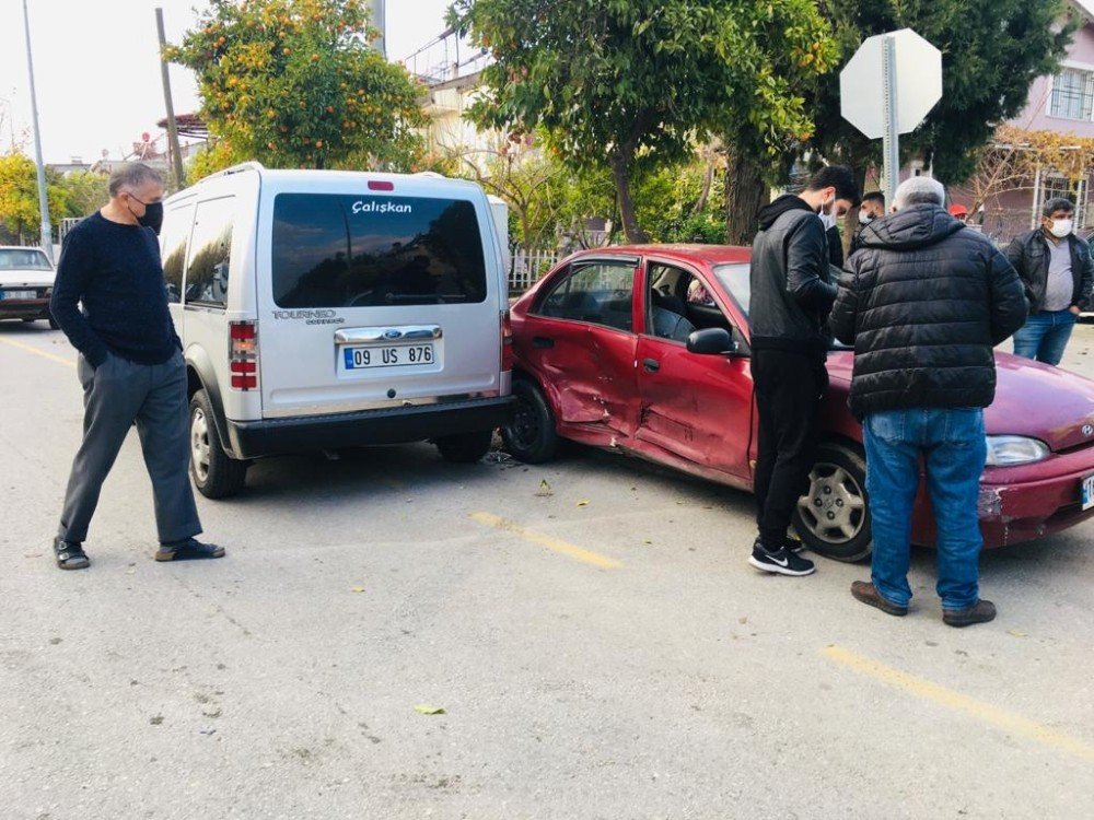 Aydın’da Trafik Kazası: 3 Yaralı