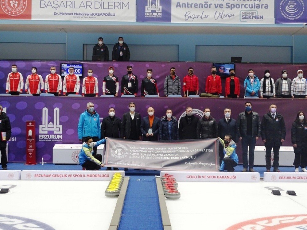 Esra Çakmur Curling Ligi Başladı