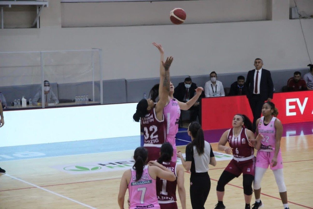 Kadınlar Basketbol Süper Ligi: Elazığ İl Özel İdare: 89 - Kayseri Basketbol: 76