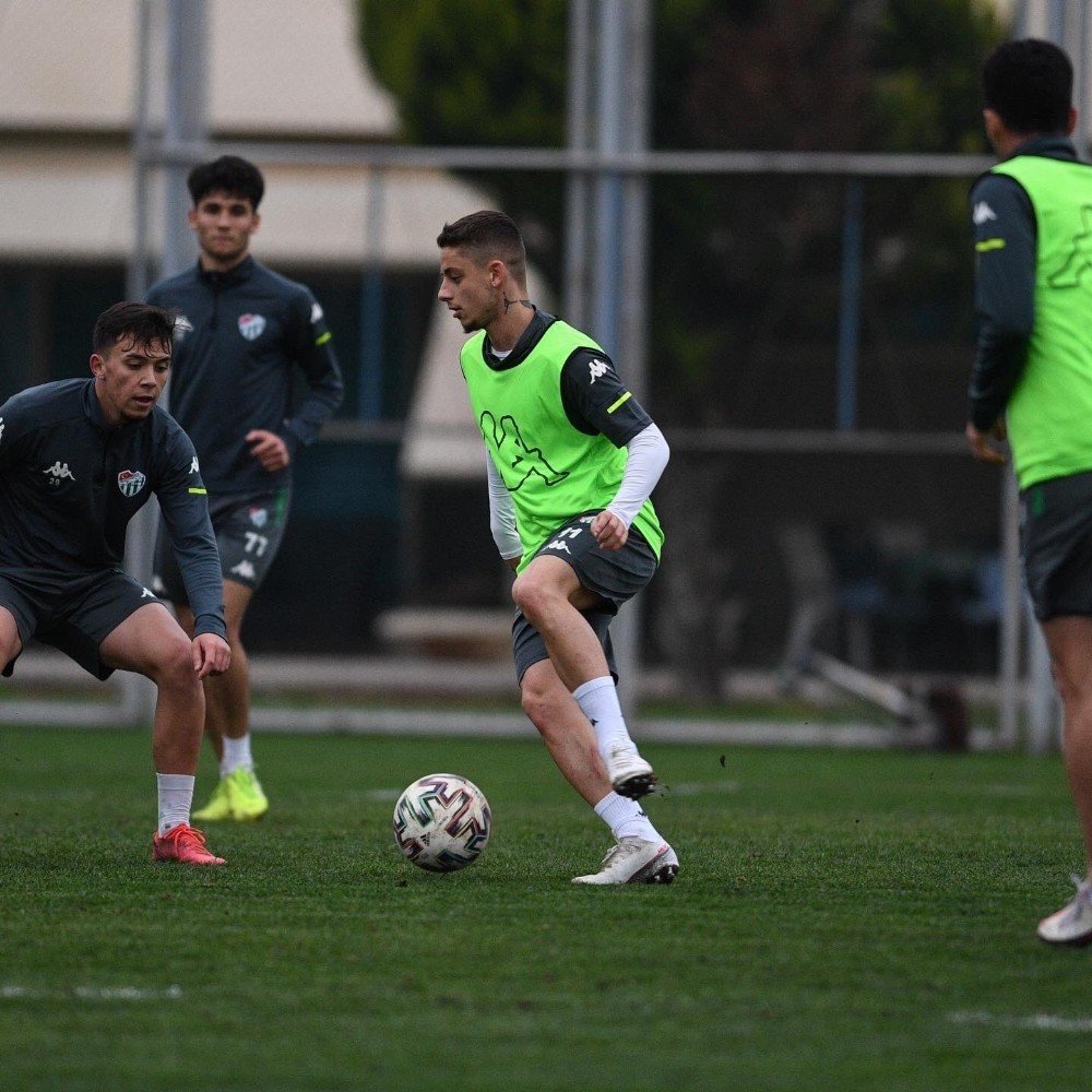 Bursaspor’da İstanbulspor Maçı Hazırlıkları Başladı