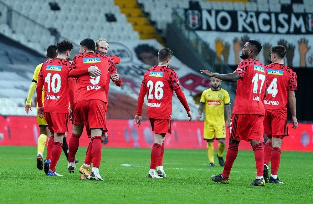 Ziraat Türkiye Kupası: Beşiktaş: 3 - Tarsus İdman Yurdu: 1 (maç Sonucu)