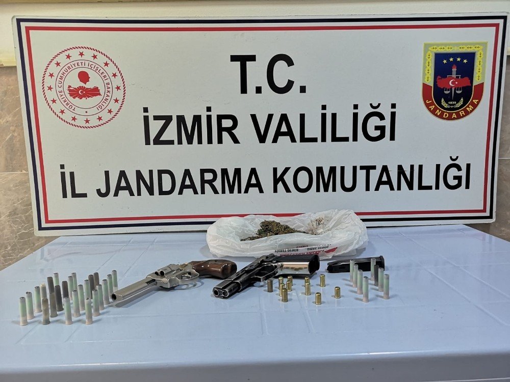 İzmir Ve Muğla’da Uyuşturucu Operasyonu: 15 Gözaltı