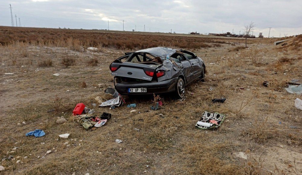 Şarampole Devrilen Otomobilde 2 Kişi Yaralandı