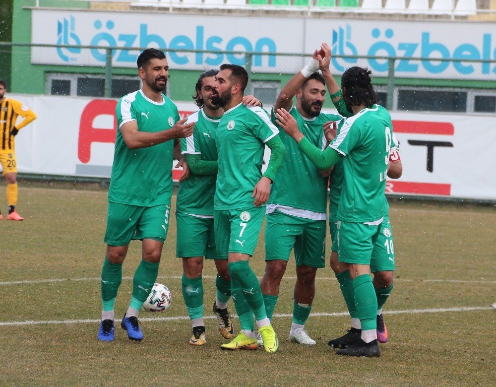 Misli.com 2. Lig: Sivas Belediyespor: 4 - Bayburt Özel İdarespor: 0