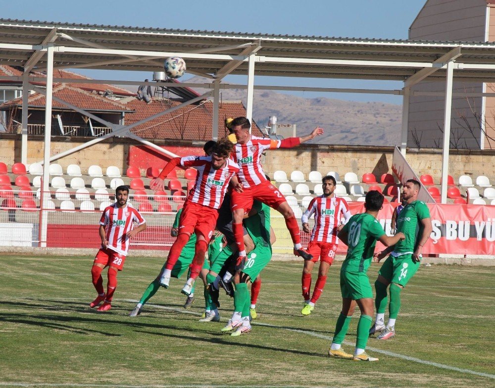 3. Lig: Nevşehir Belediyespor: 0 - Malatya Yeşilyurt Belediyespor: 1