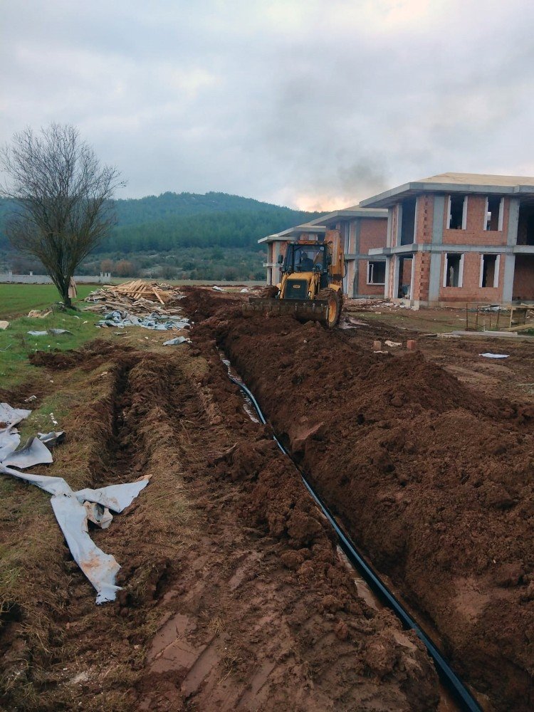 Muski, Menteşe’de İçme Suyu Çalışmalarını Sürdürüyor