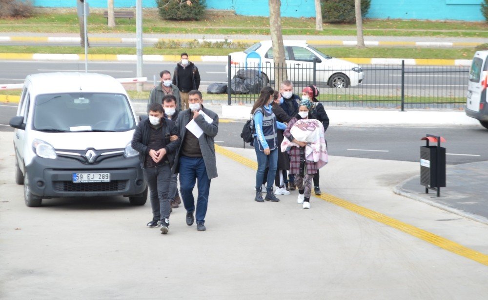 Kaçarken 2 Polisi Yaralayan 3 Yankesici Kıskıvrak Yakalandı