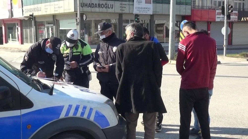 Hatay’da Sokağa Çıkma Kısıtlamasını İhlal Ettiler Cezadan Kurtulamadılar