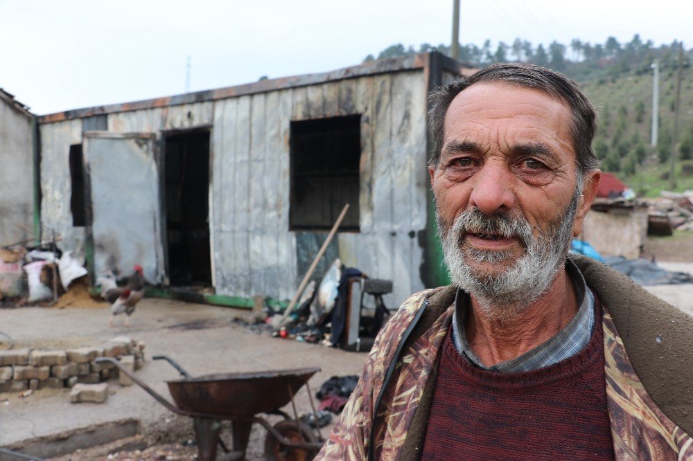 Evi İle Birlikte Biriktirdiği Kefen Parası Da Yanan Vatandaş Türkiye’yi Ağlattı