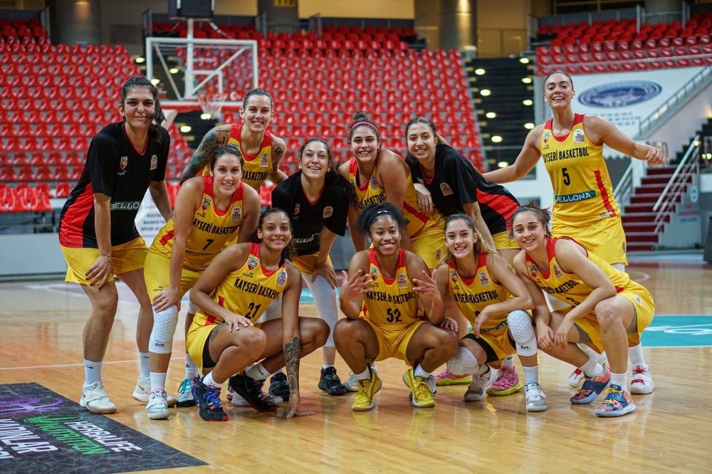 Bellona Kayseri Basketbol Memnun Edemedi