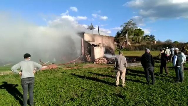 Bursa’da Yangın Paniği...muhtarın Evi Küle Döndü