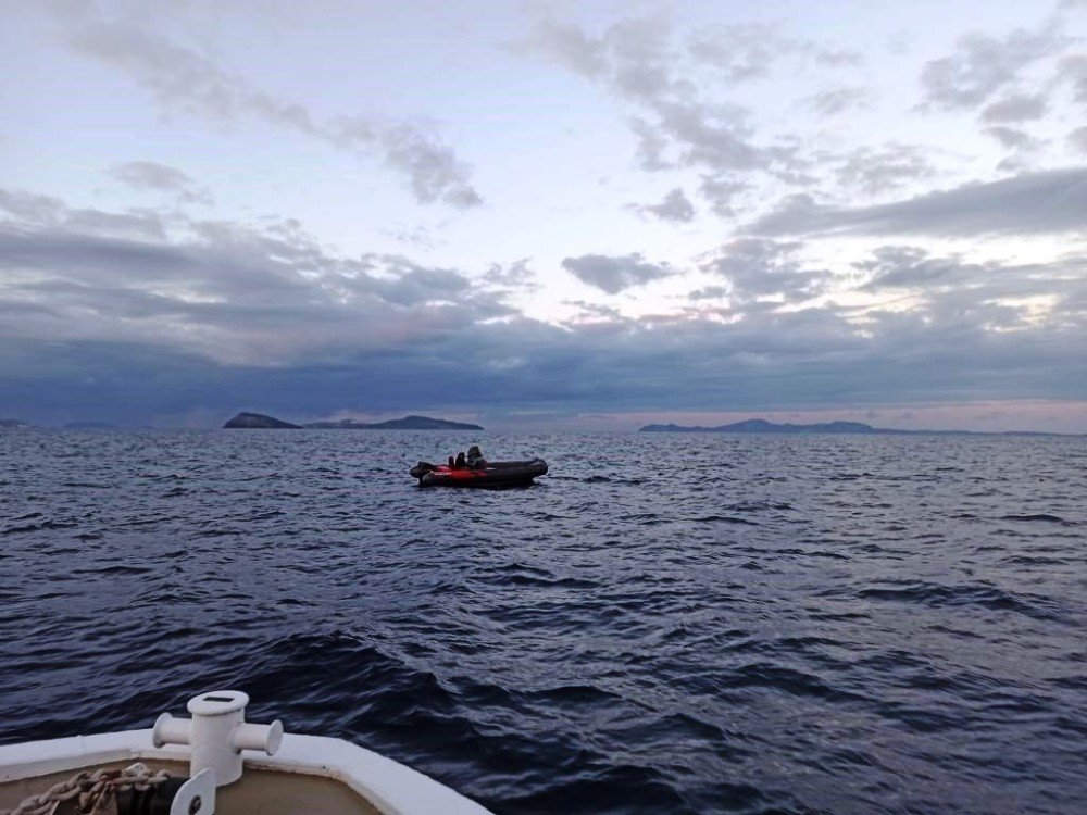 Yakıt Koymayı Unutunca Deniz Ortasında Mahsur Kaldı