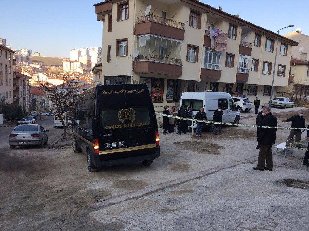 Başkent’te Apartman Garajında 3 Kişi Ölü Bulundu