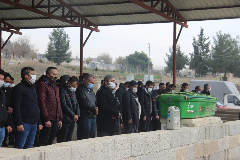 Hastane Yangının Ölü Sayısı 13’e Yükseldi