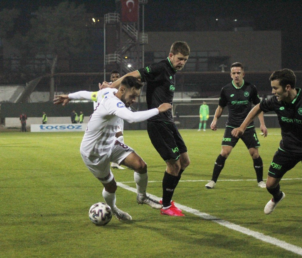 Süper Lig: A. Hatayspor: 1 - İh Konyaspor: 1 (ilk Yarı)