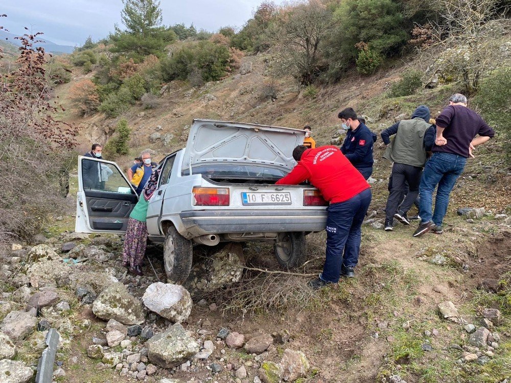 Domuz Avlarken Otomobili Şarampole Düşen Adam Öldü