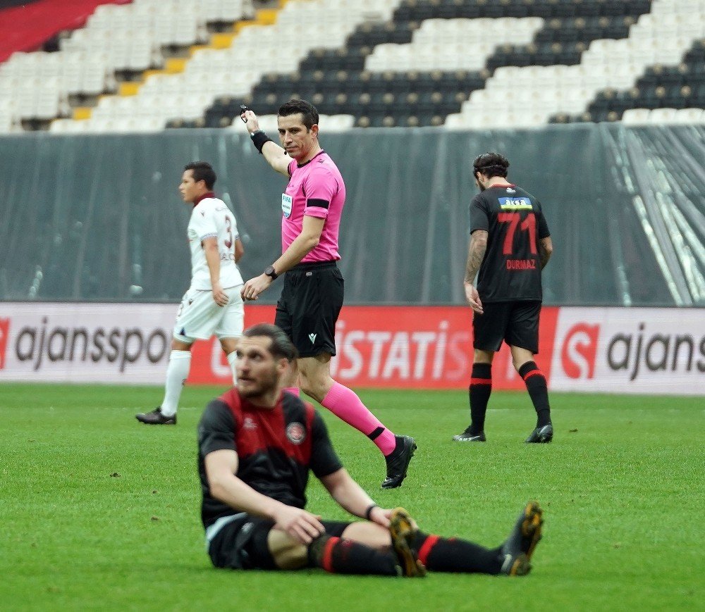 Süper Lig: Fatih Karagümrük: 0 - Trabzonspor: 0 (ilk Yarı)