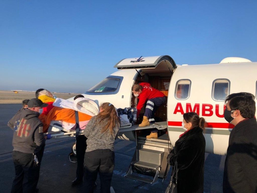 Türk Halk Bilimci Başgöz Ambulans Uçakla Abd’den Ankara’ya Getirildi