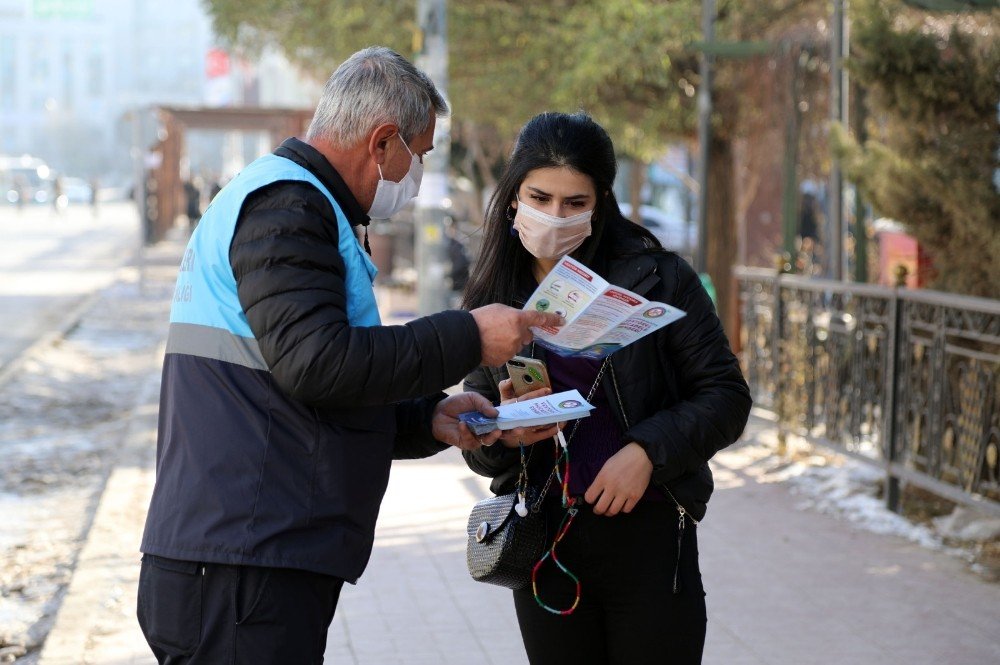 Van Büyükşehir Belediyesi Vektörle Mücadele Çalışmalarına Başladı