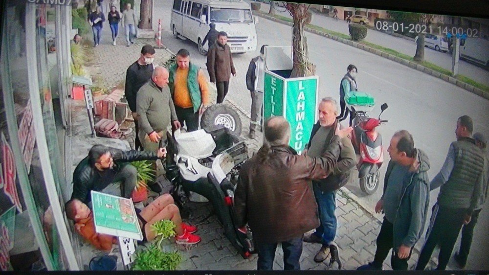 Son Saniyedeki Refleksiyle Hayatta Kalabilen Adamın İşitme Engelli Olduğu Ortaya Çıktı