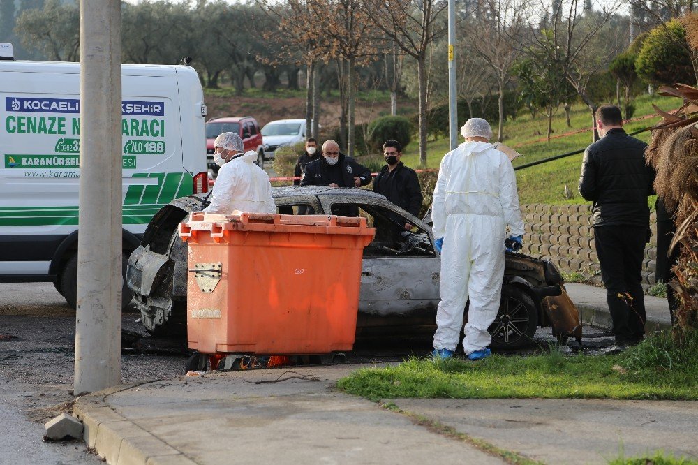 İlk İş Gününde Alev Alev Yanan Otomobilinde Can Verdi