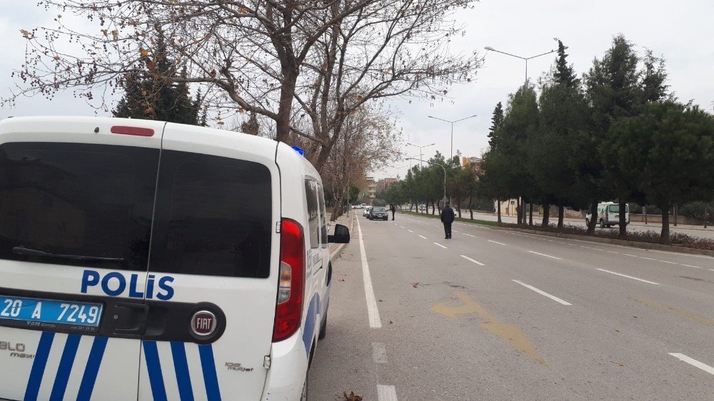 Denizli Polisi Kısıtlamada Kuş Uçurtmuyor