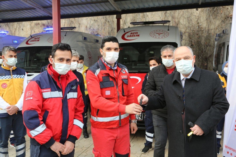 Kahramanmaraş’ta Yeni Ambulanslar İlk Sirenlerini Çaldı