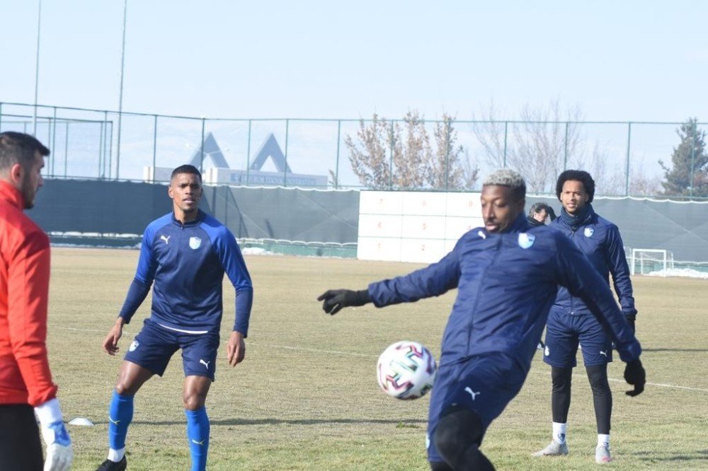 Bb Erzurumspor Jakup Szumski İle Anlaşmaya Vardı