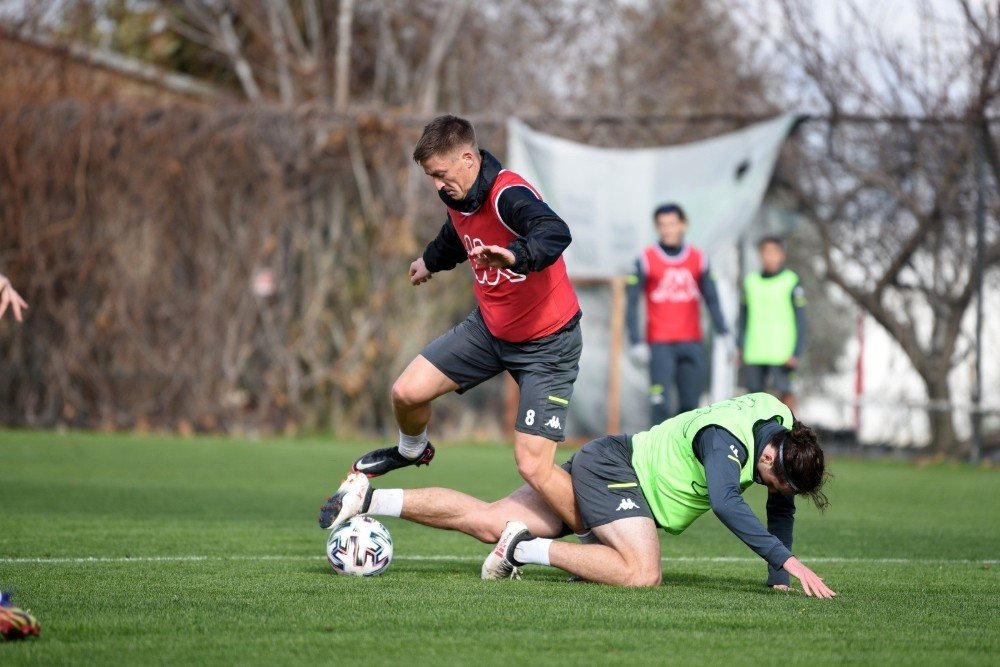 Denizlispor, Hatayspor Maçı Hazırlıklarını Sürdürüyor