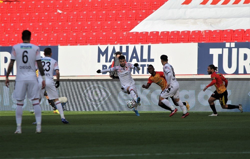 Süper Lig: Göztepe: 4 - Gençlerbirliği: 0 (maç Sonucu)