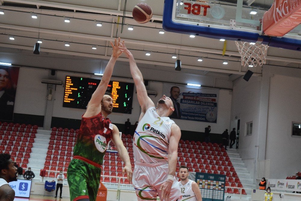 Ing Basketbol Süper Ligi: Aliağa Petkim Spor: 75 - Pınar Karşıya : 85