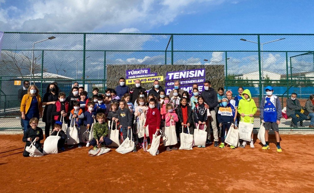 Geleceğin Tenisçileri, Didim’de Buluştu