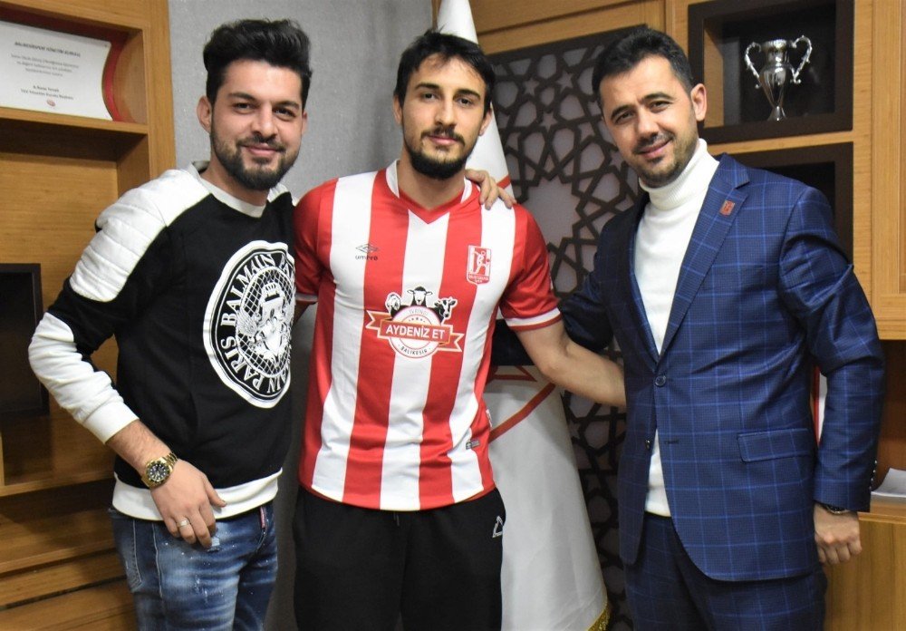 Balıkesirspor’dan 3 İmza Birden