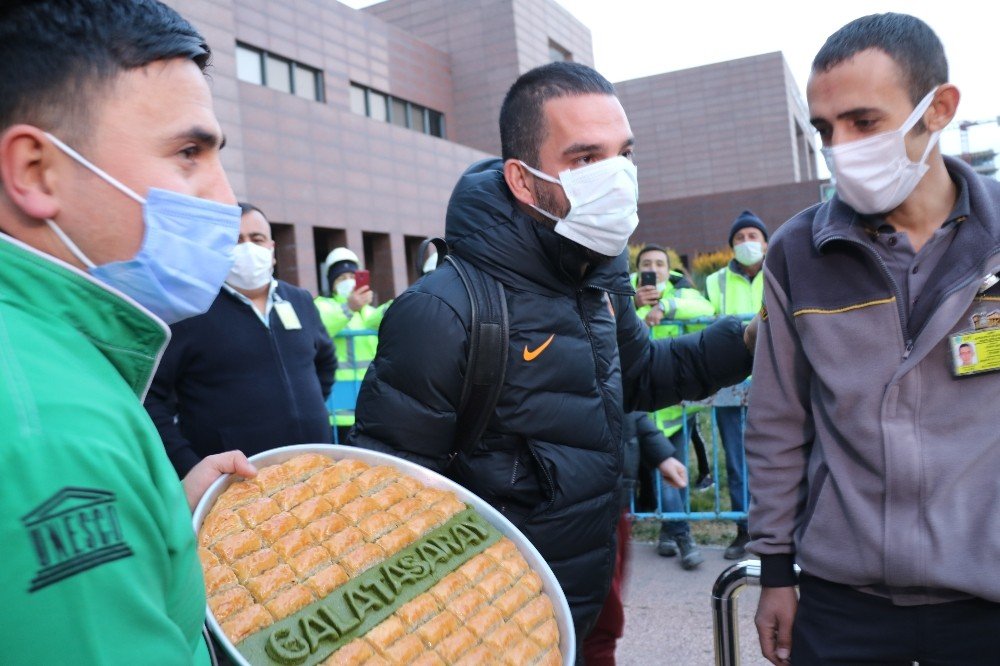 Galatasaray Kafilesi Gaziantep’te