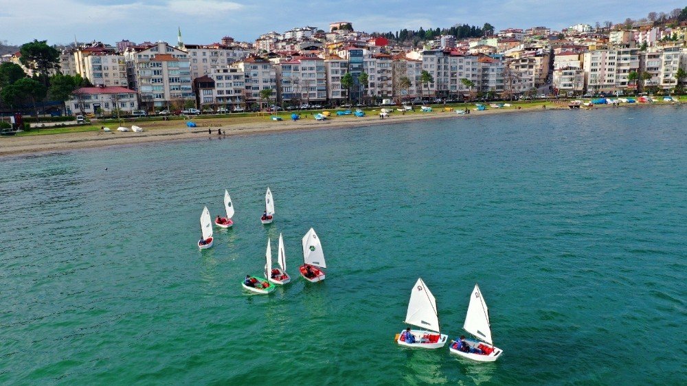 Ordu’da Kano Ve Yelken Sporuna Büyük İlgi