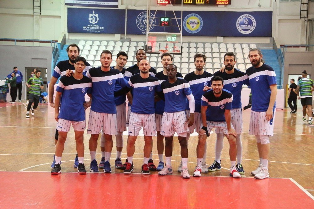 Türkiye Basketbol Ligi: Kocaeli Bşb Kağıtspor: 94 - Balıkesir Bşb: 79