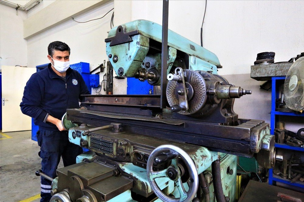 Büyükşehir’in Makine İkmal Tesisinde Yüzde 58 Tasarruf Sağlandı