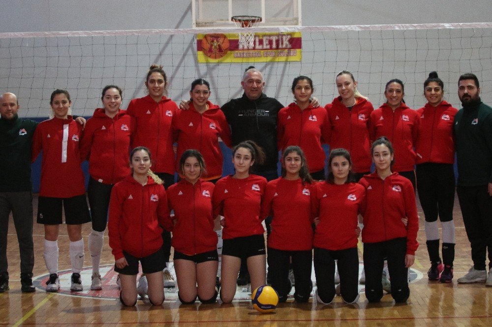 Mersin Bşb’de Hedef Play-off