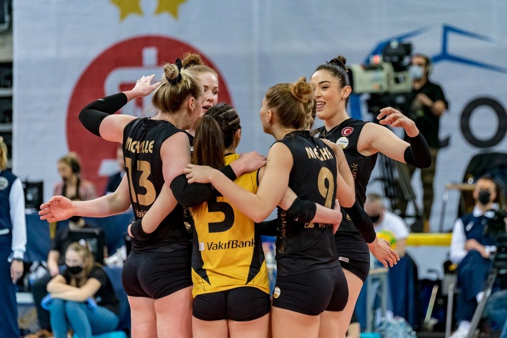 Vakıfbank, Namağlup Çeyrek Finalde